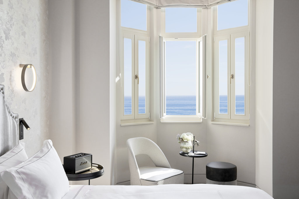 junior suite sea front oriel detail chair and window