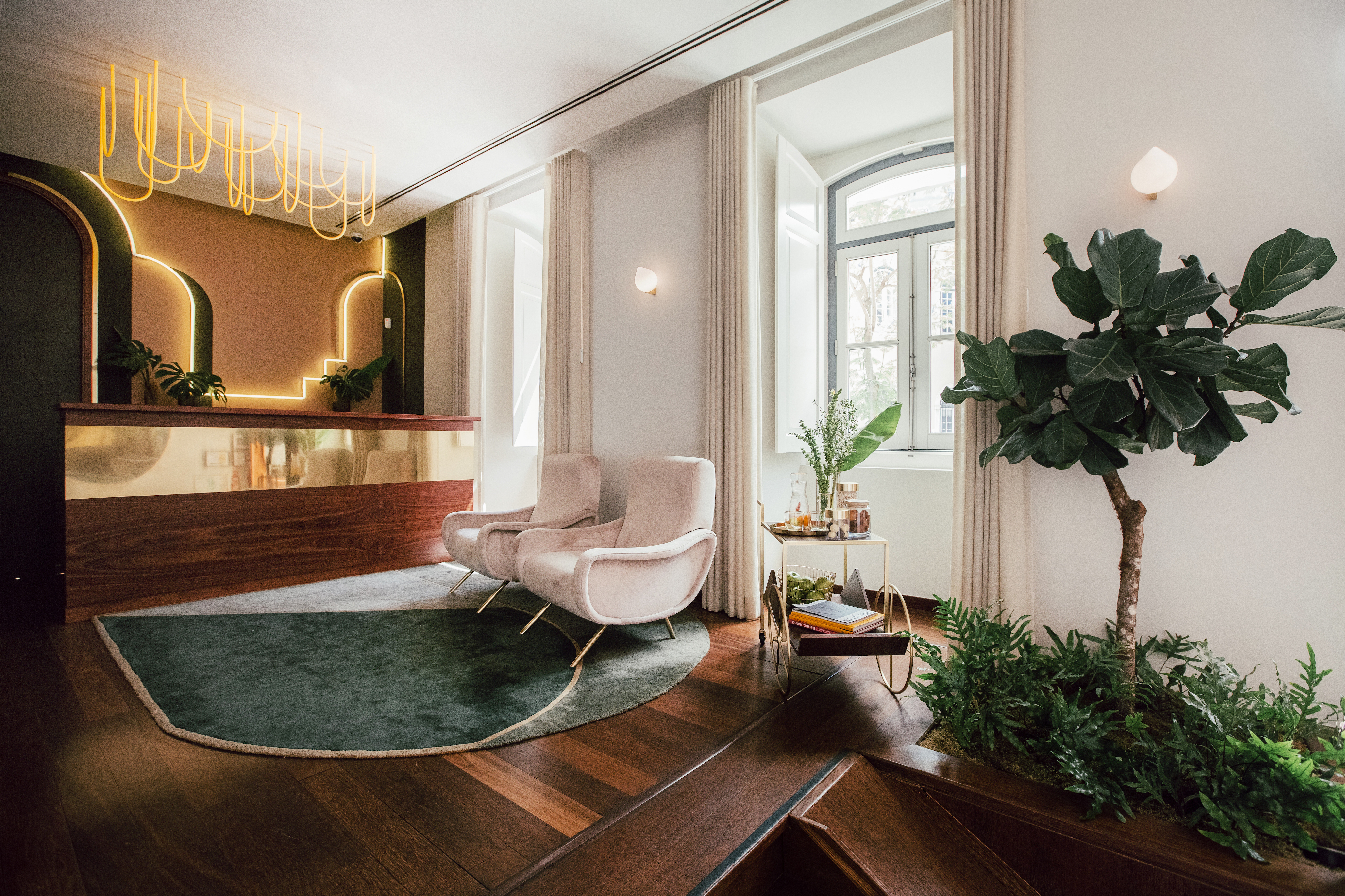 2 the vintage hotel spa lisbon reception 87 19mb
