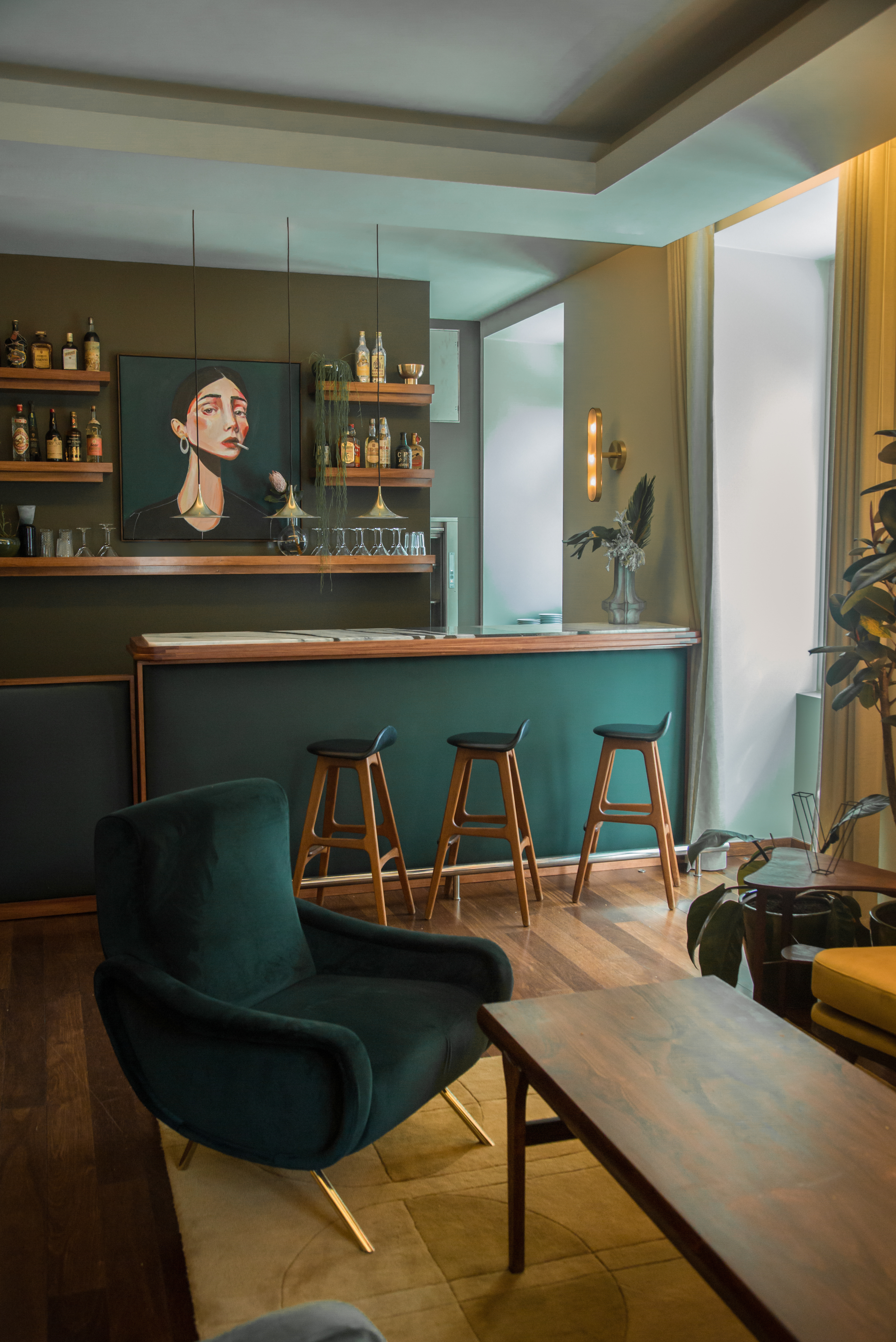 4 the vintage hotel spa lobby margarita fleming bar a0c1314 jpg