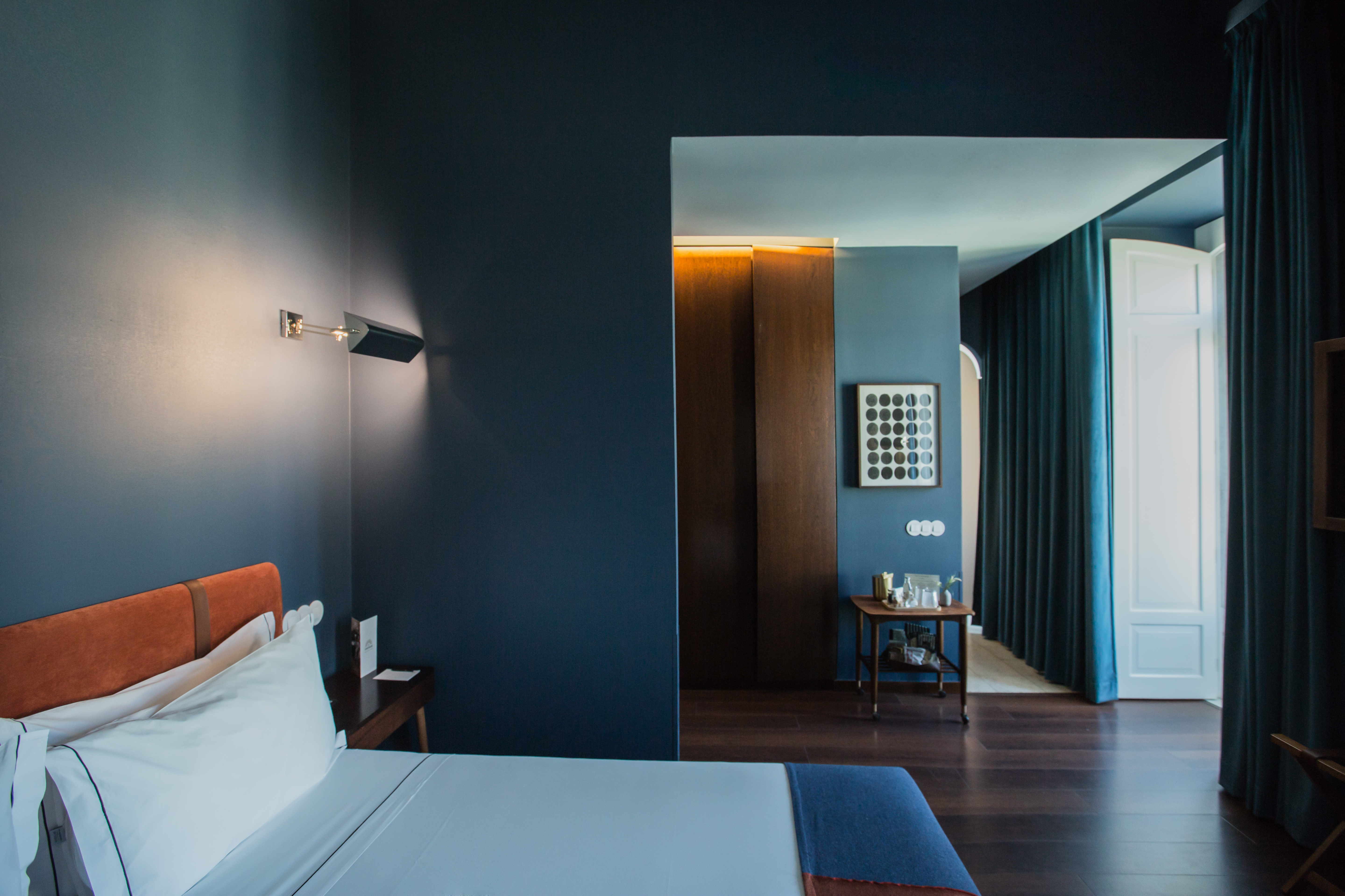 10 the vintage hotel spa lisbon deluxe blue room c a0c6244