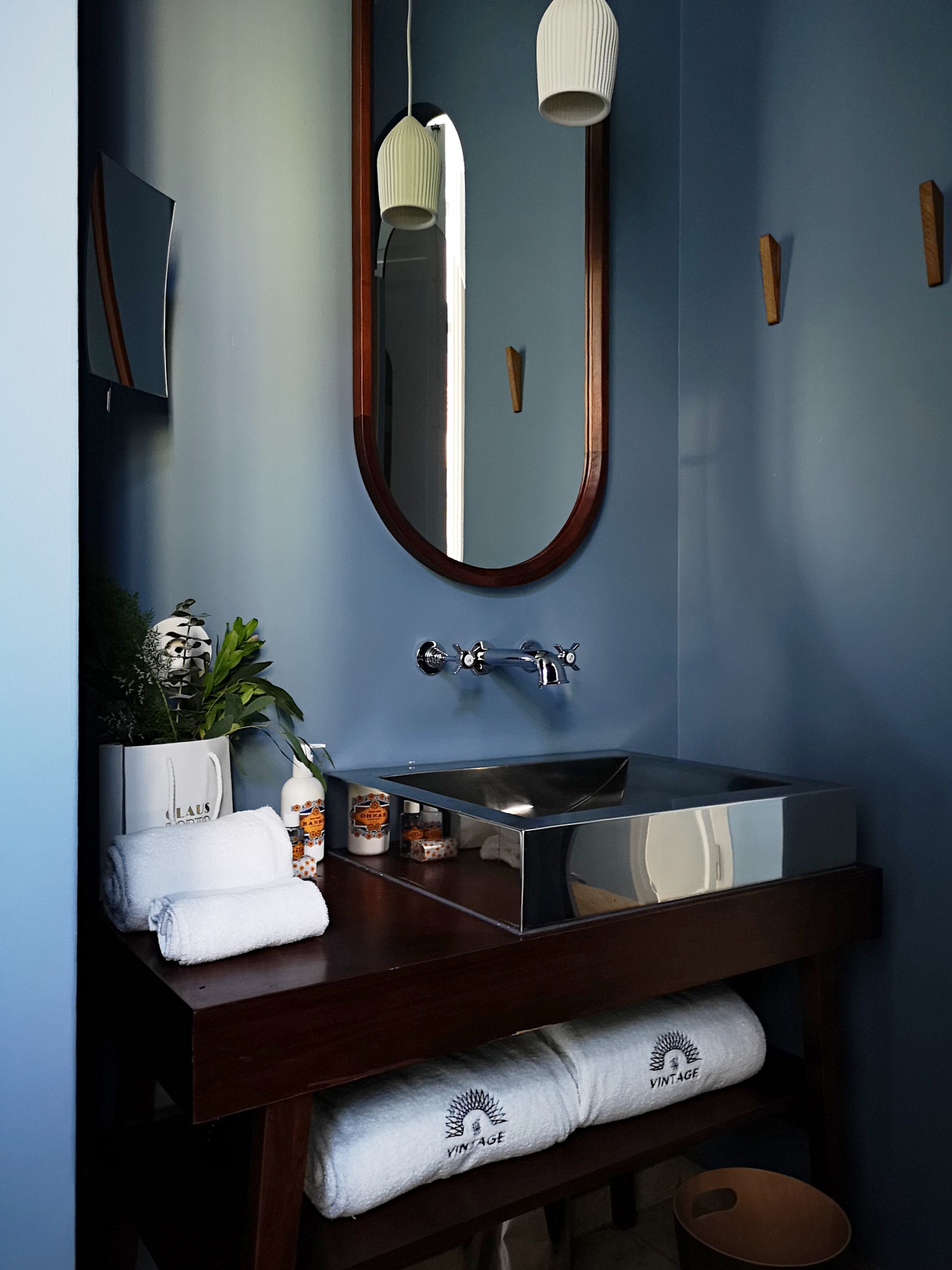 9 the vintage clause porto blue room