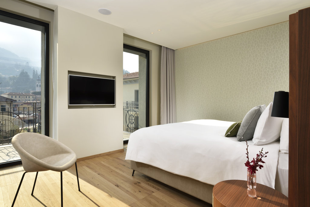 7executive room park view bedroom