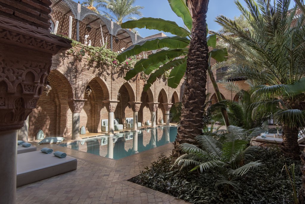 10swimming pool