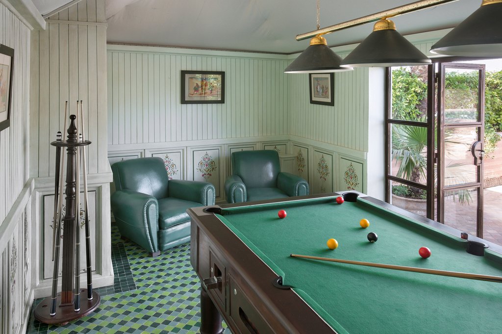 19billiard room