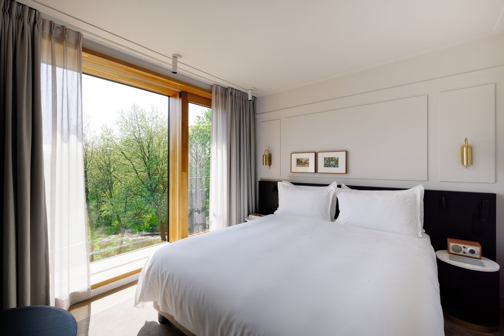 2 luxury room
