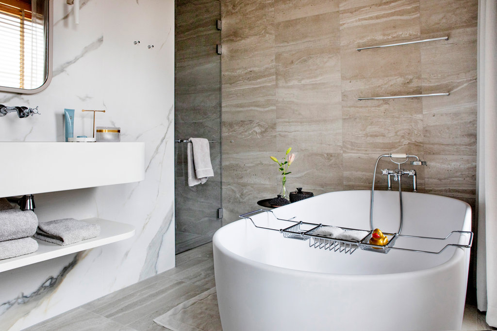 9 bathroom 4