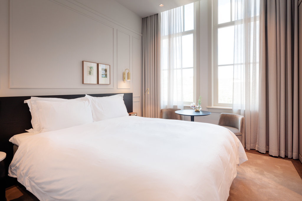 16 luxury room superior