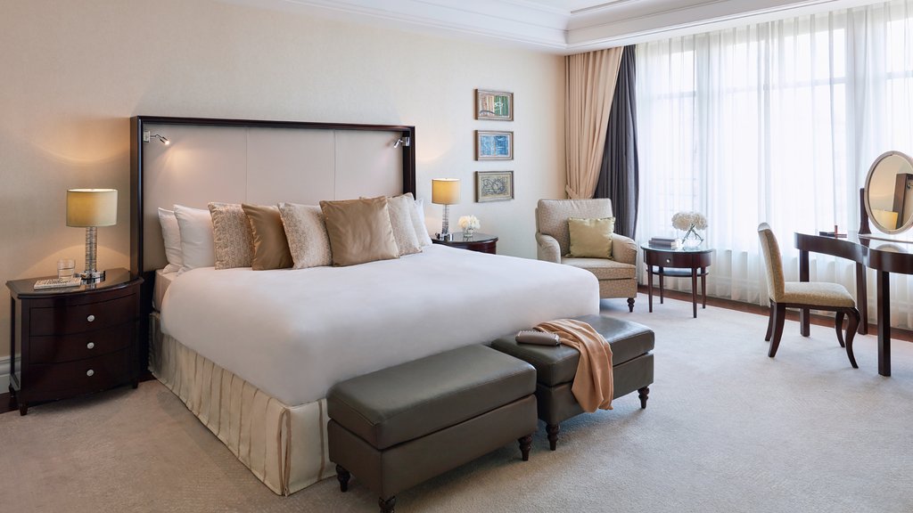 2 classic suite bedroom