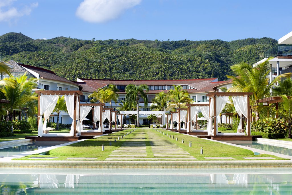 2 exterior