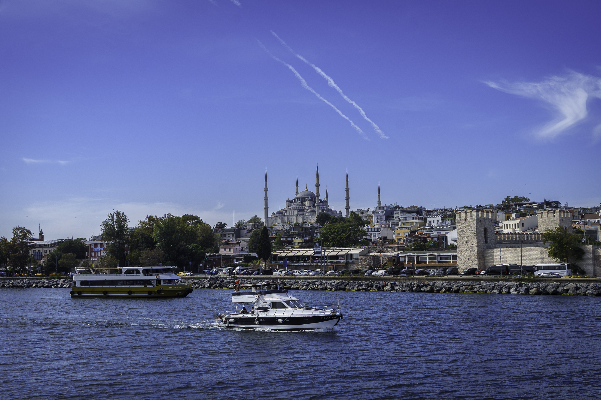 gc istanbul old city from sea um sw