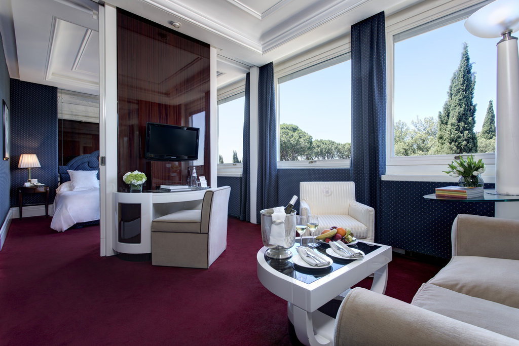8 panoramic suite 2