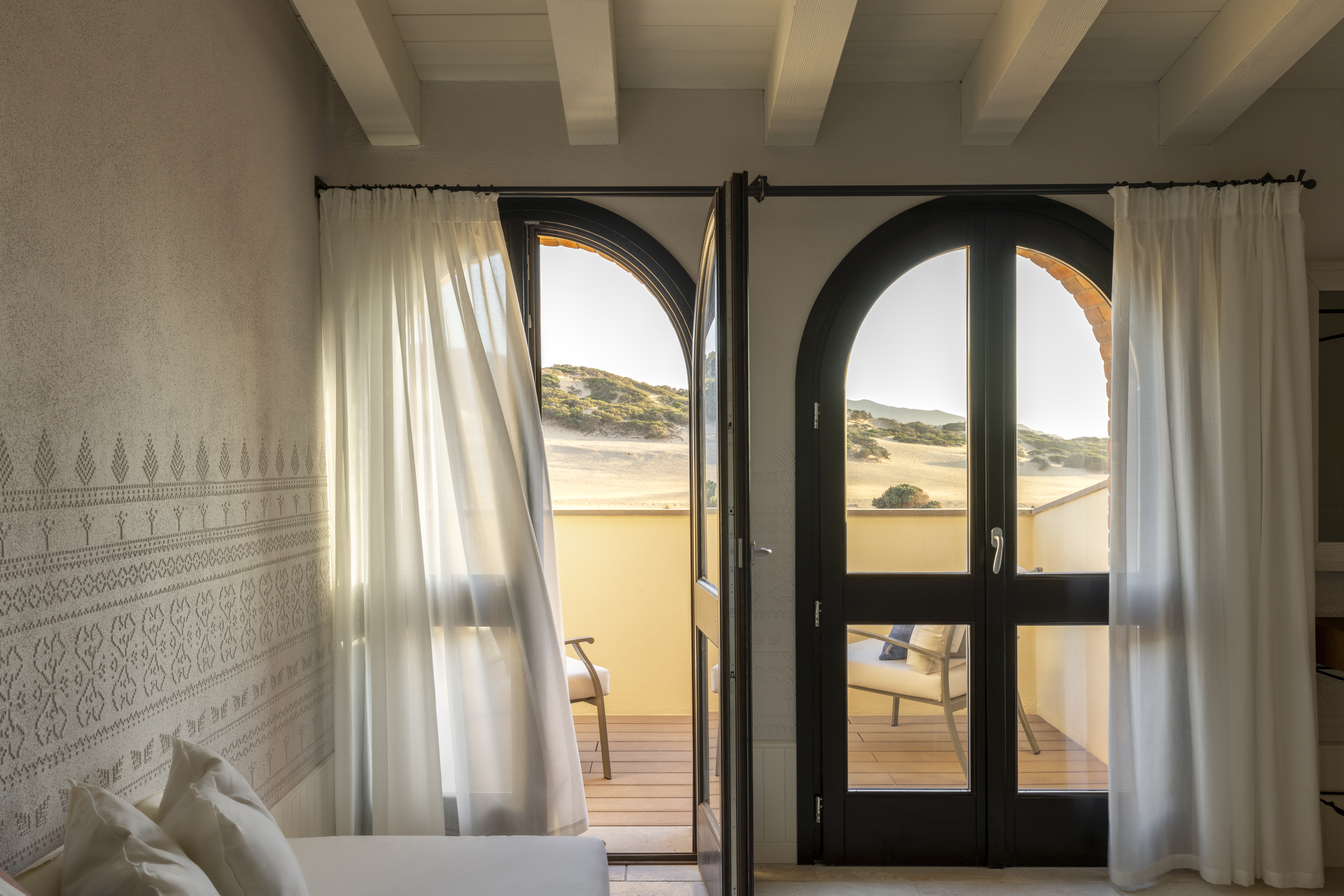 deluxe with balcony 5