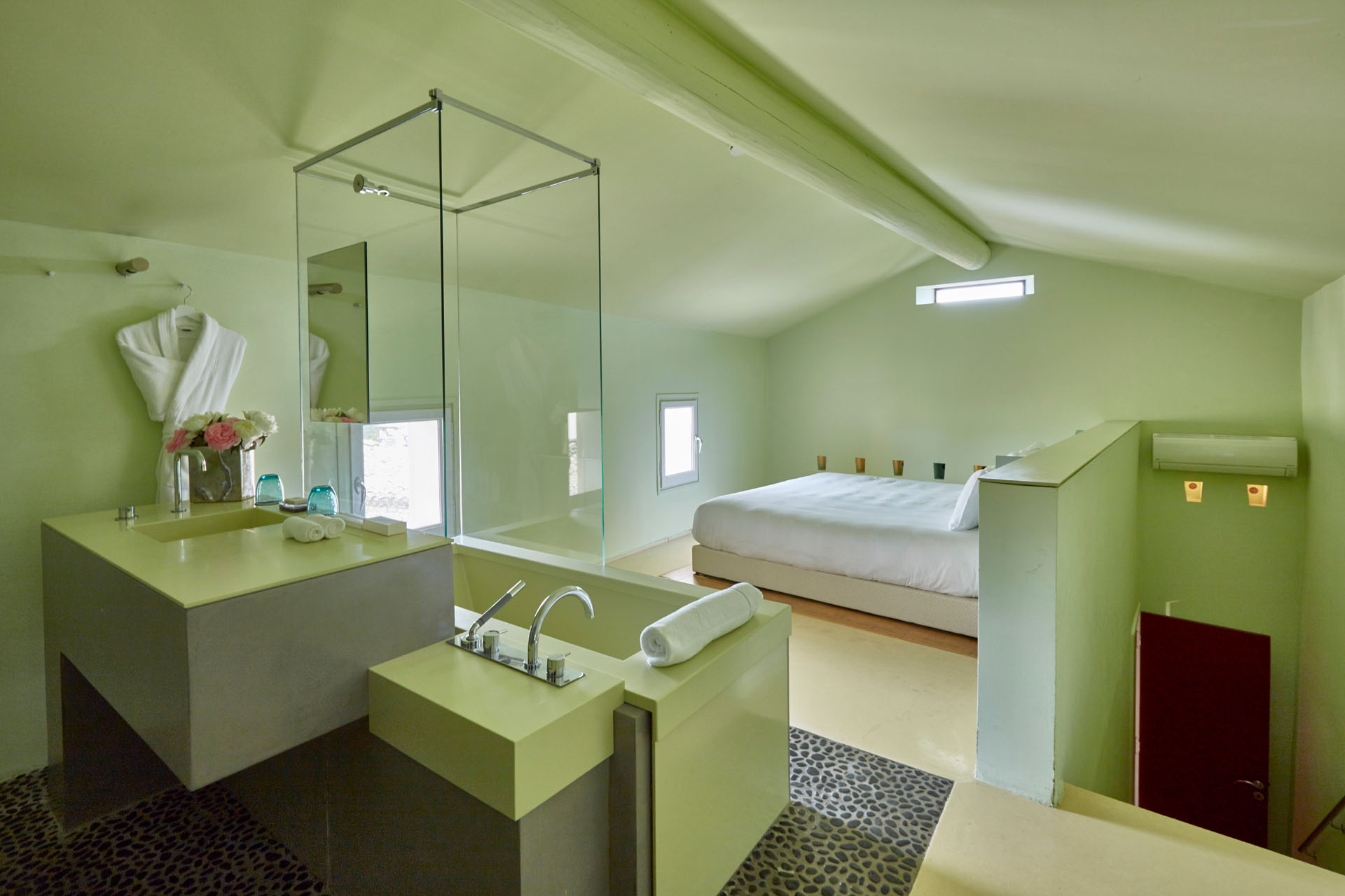 maison de prestige avec piscine maison des cascades andeols 3
