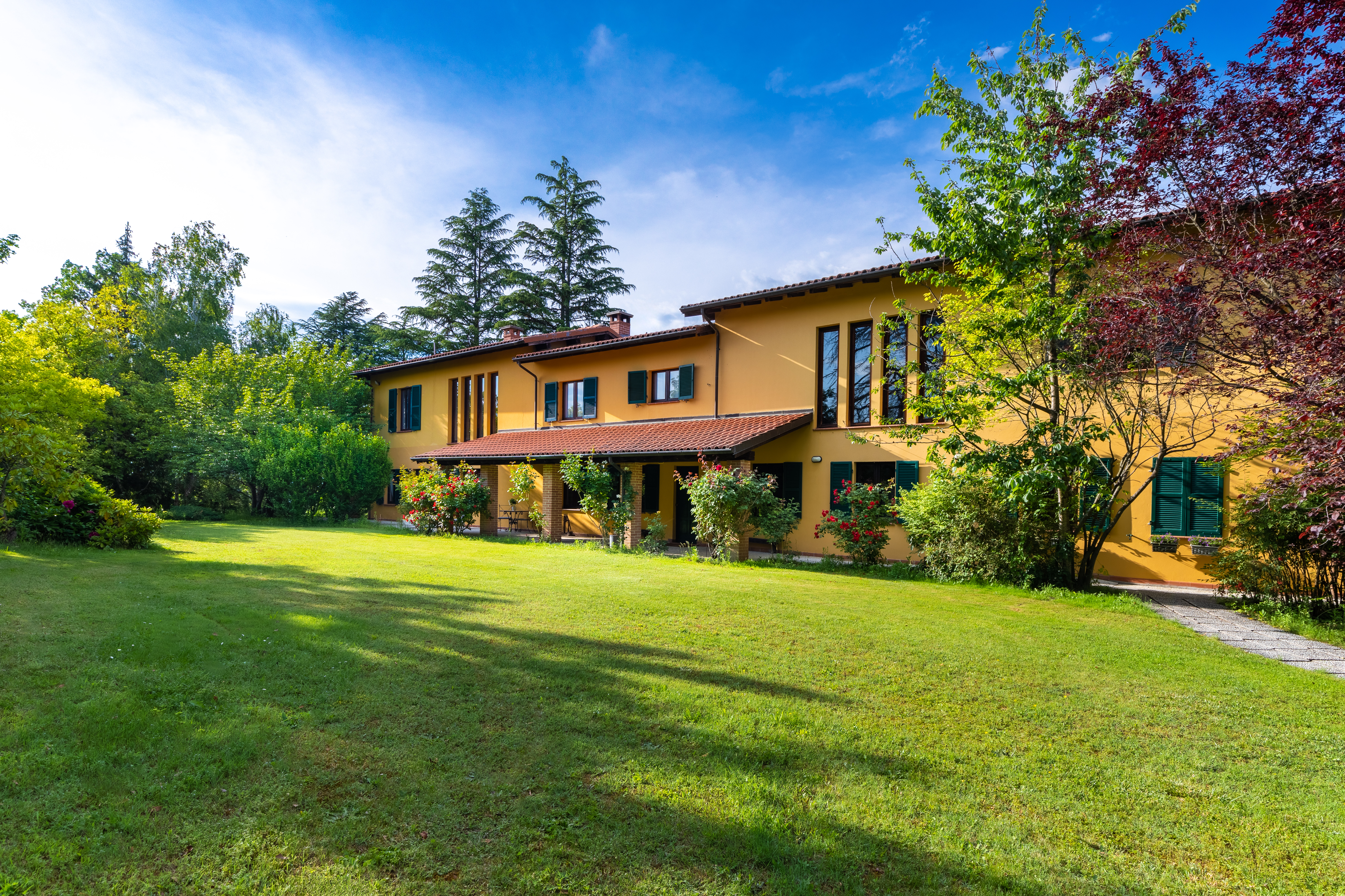 integrazione tenuta contessa chiara 45 facciata villa