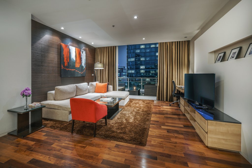 3 three bedroom suite with terrace room living roopm
