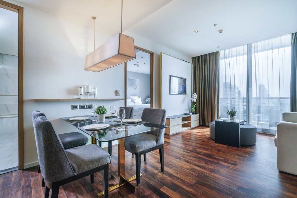 19 junior suite king with balcony 3 r