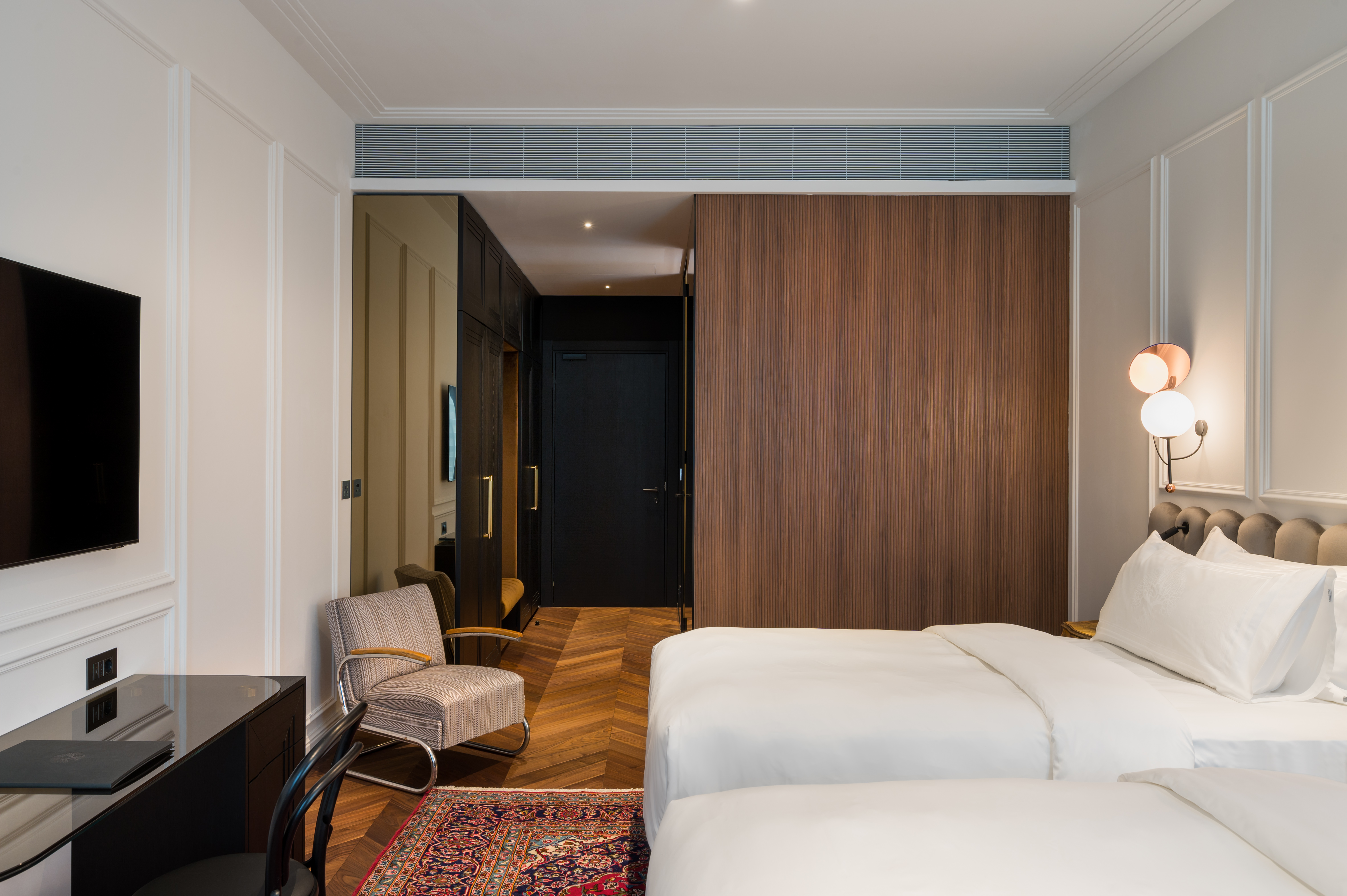 premium french balcony twin 4