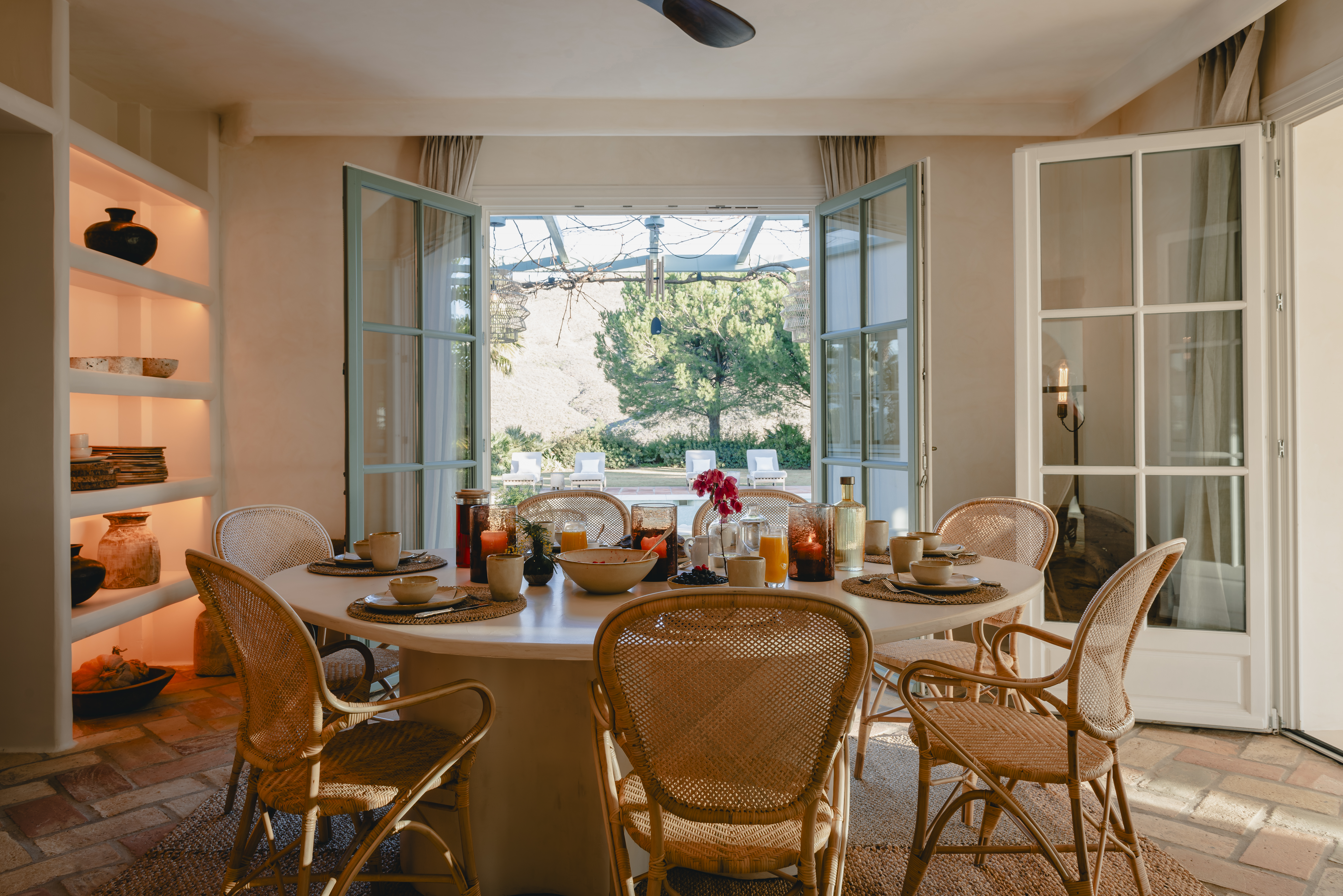 viluz dining room