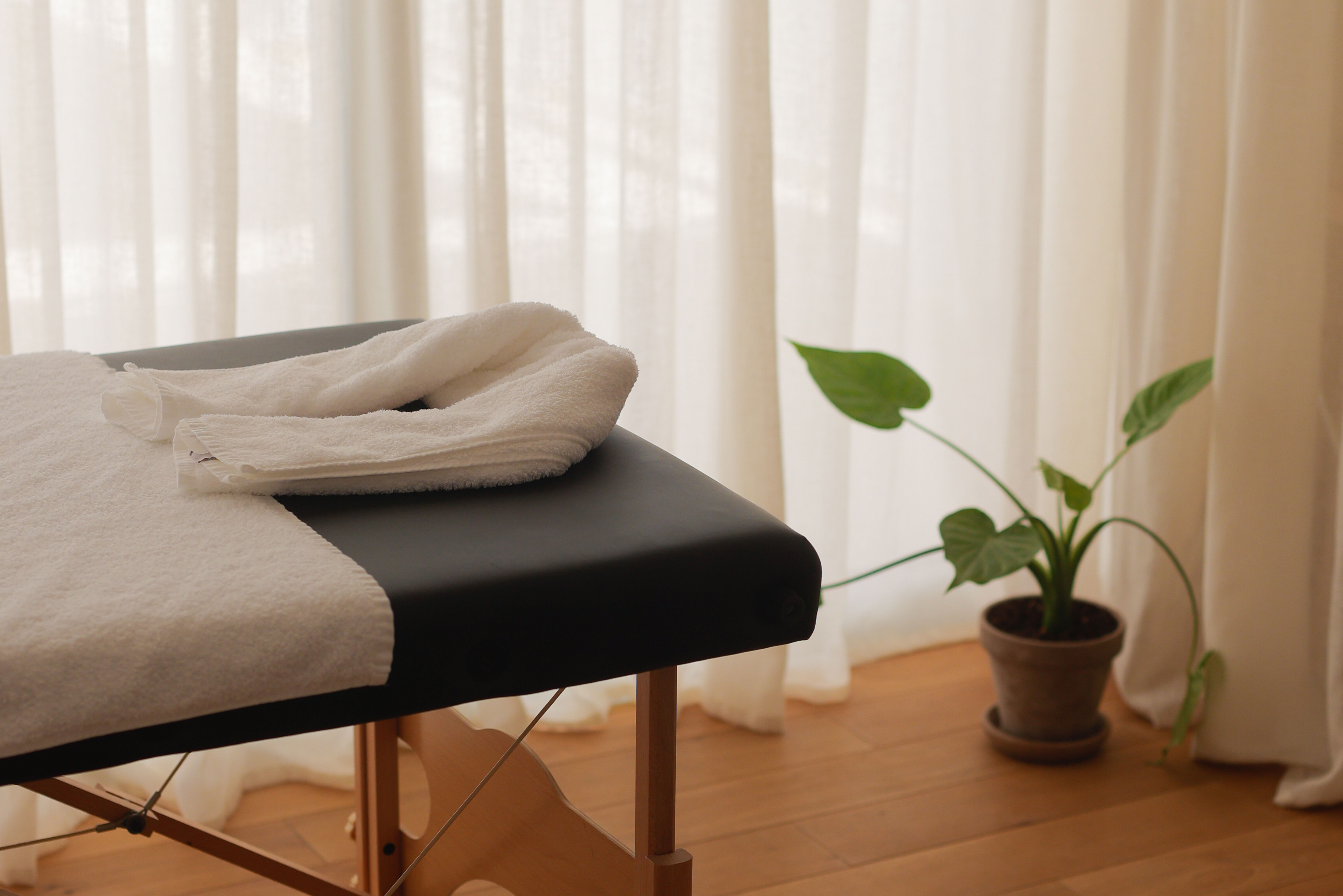 24 massage room