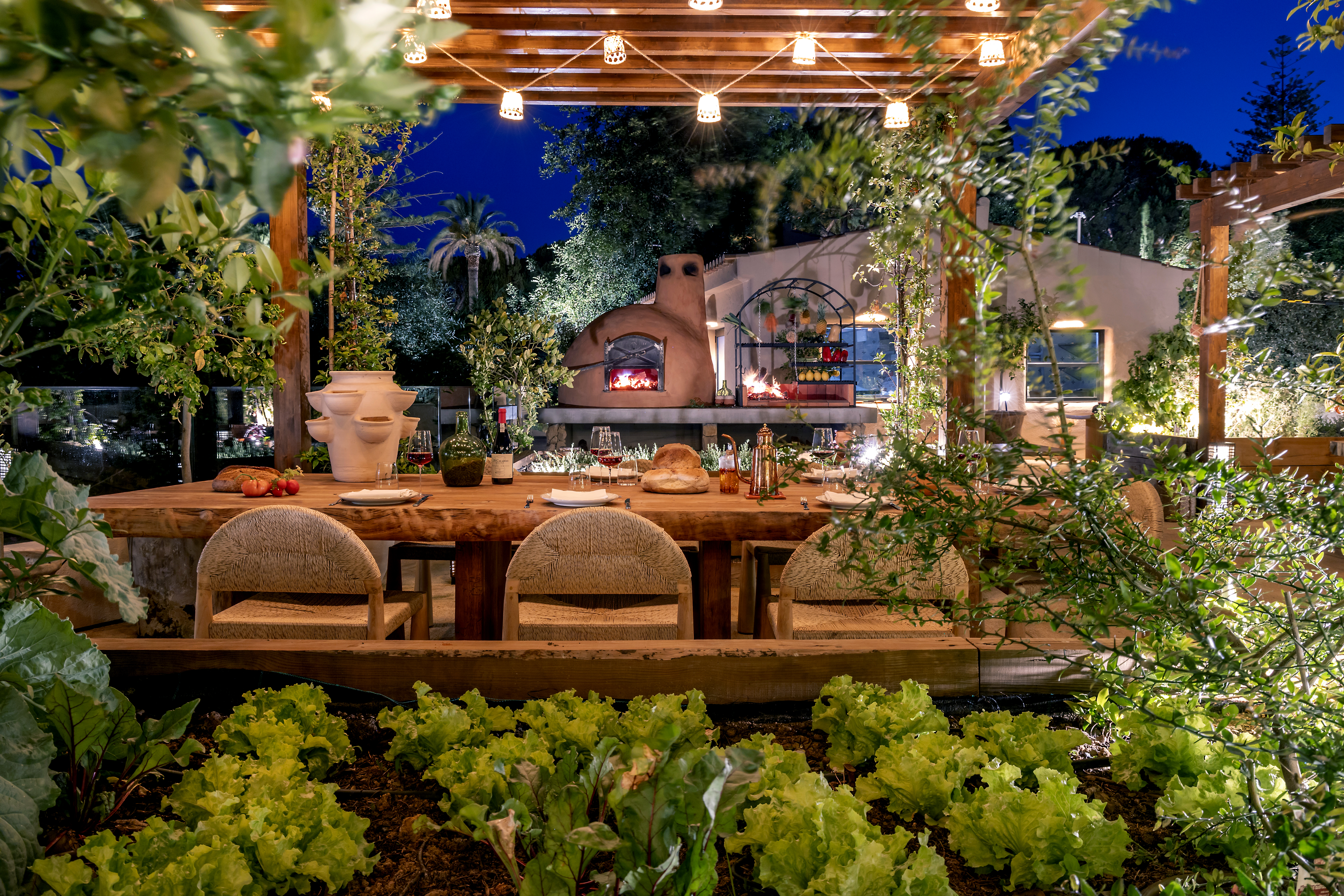 vilalara restaurant al fresco dining raizes