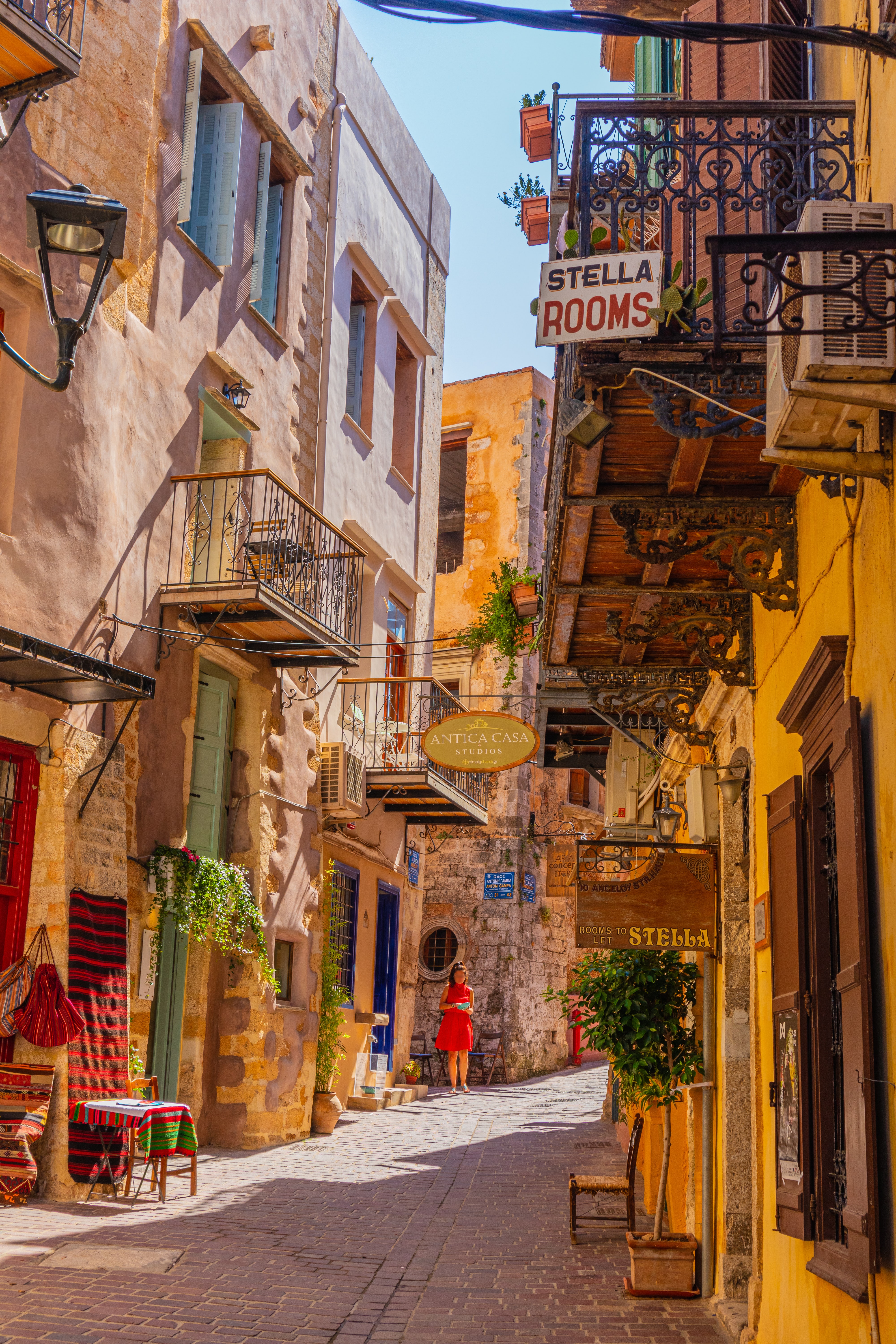 grrr0012 chania