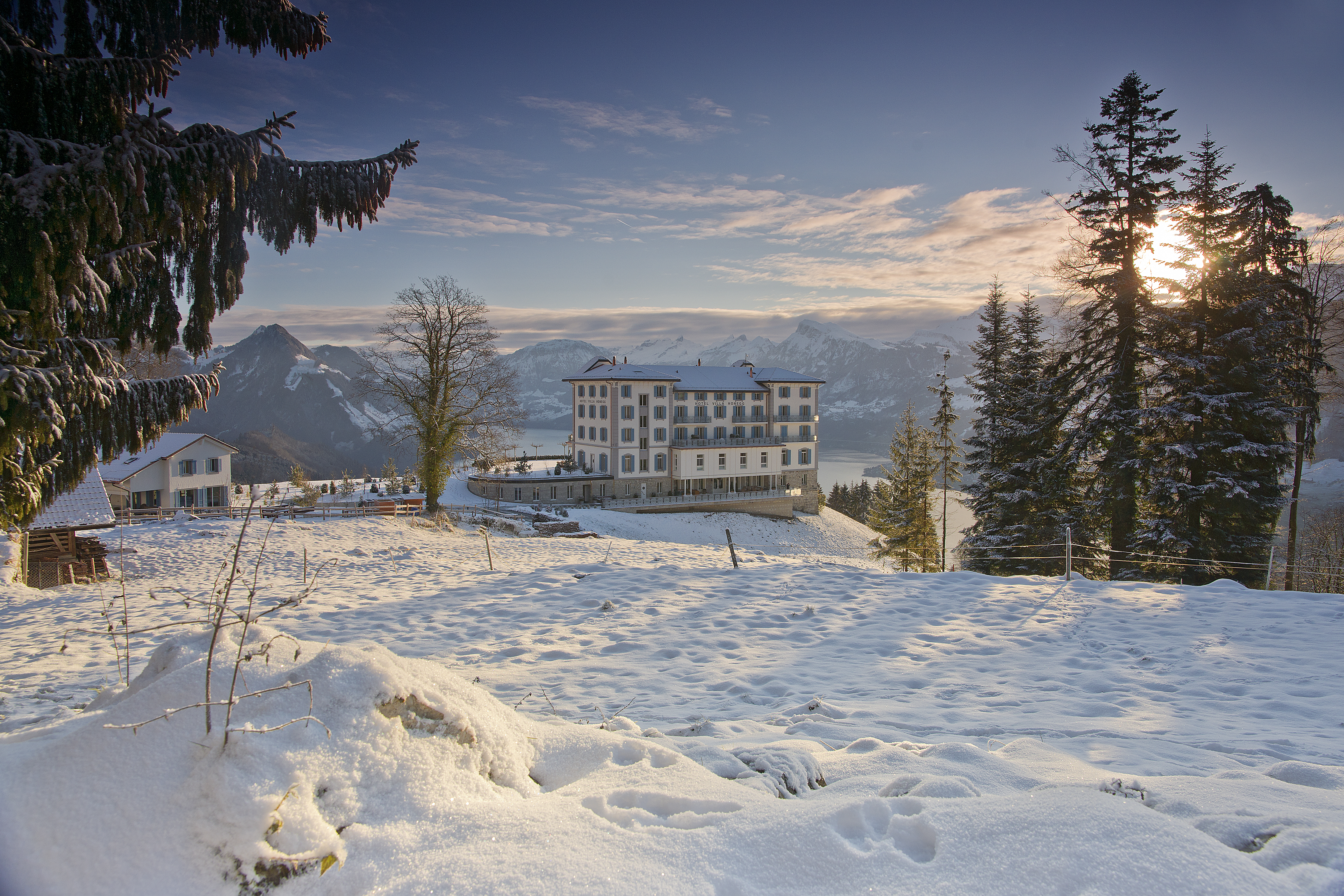 winter hotel