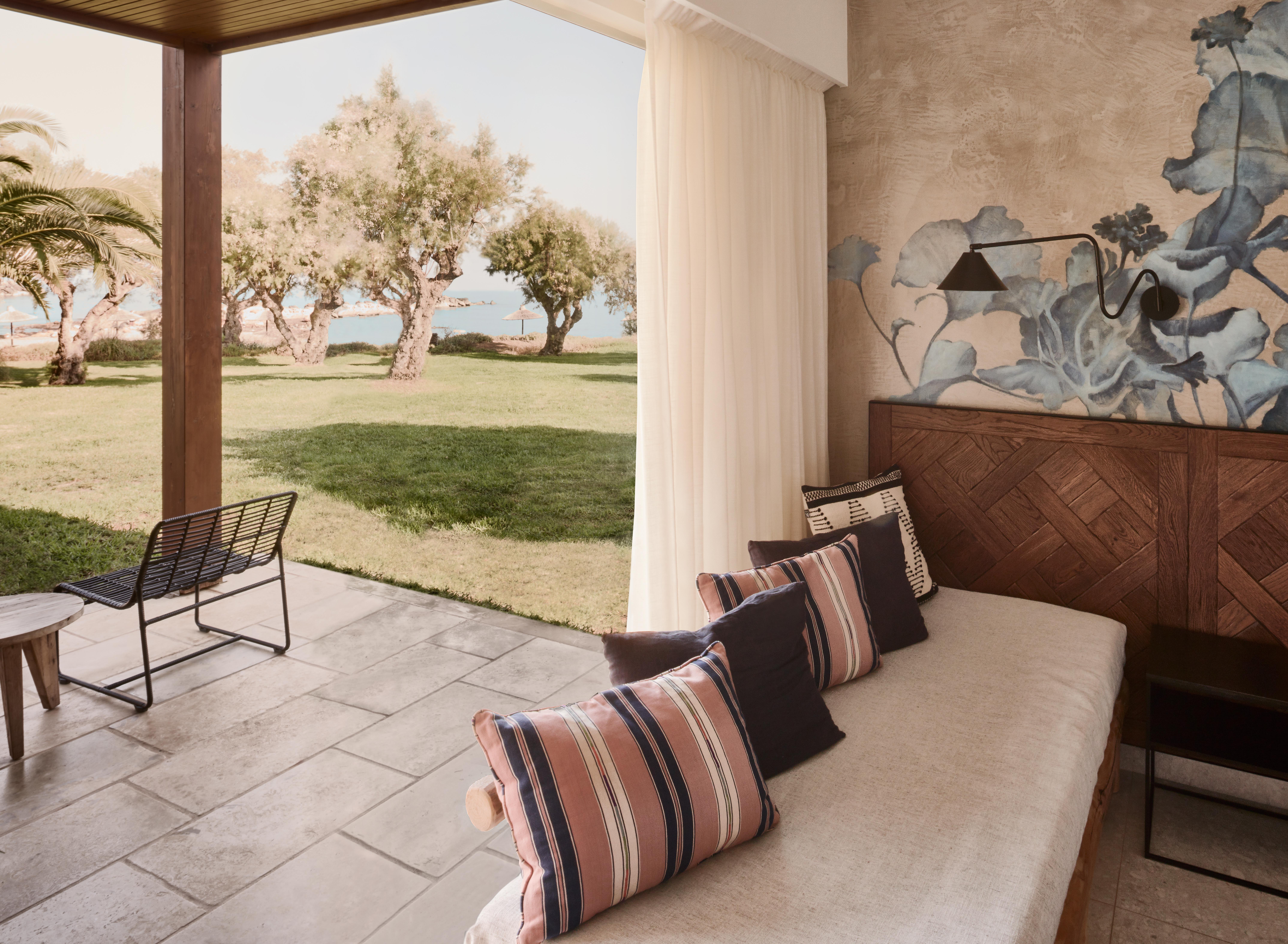 552 bungalow beach front