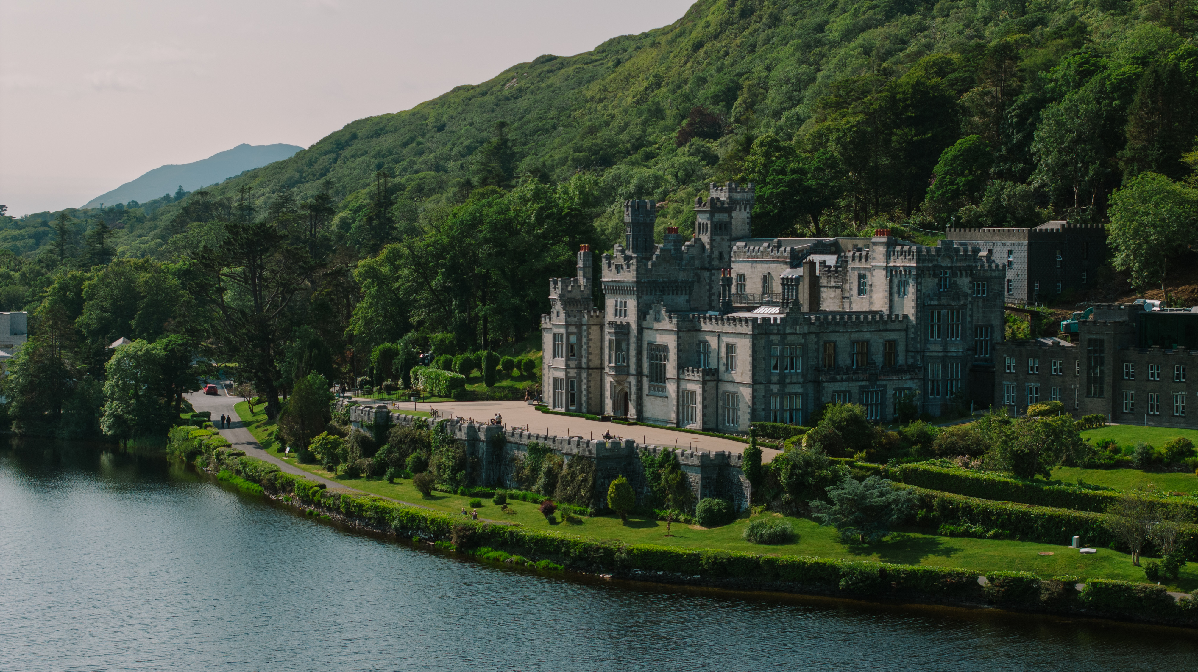 kylemore abbey connemara co galway ti74d9y