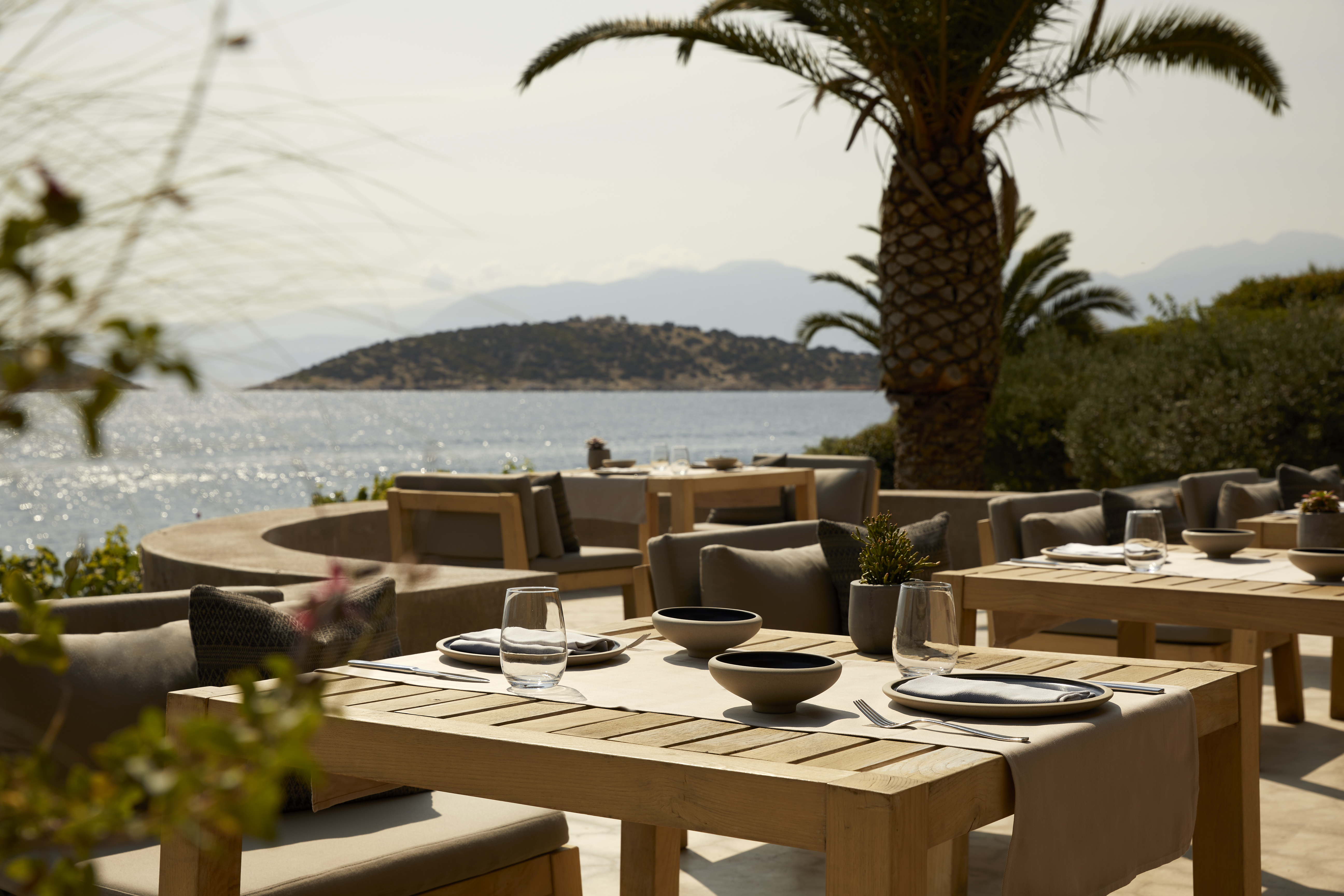 18 minospalace myrto iatropoulou