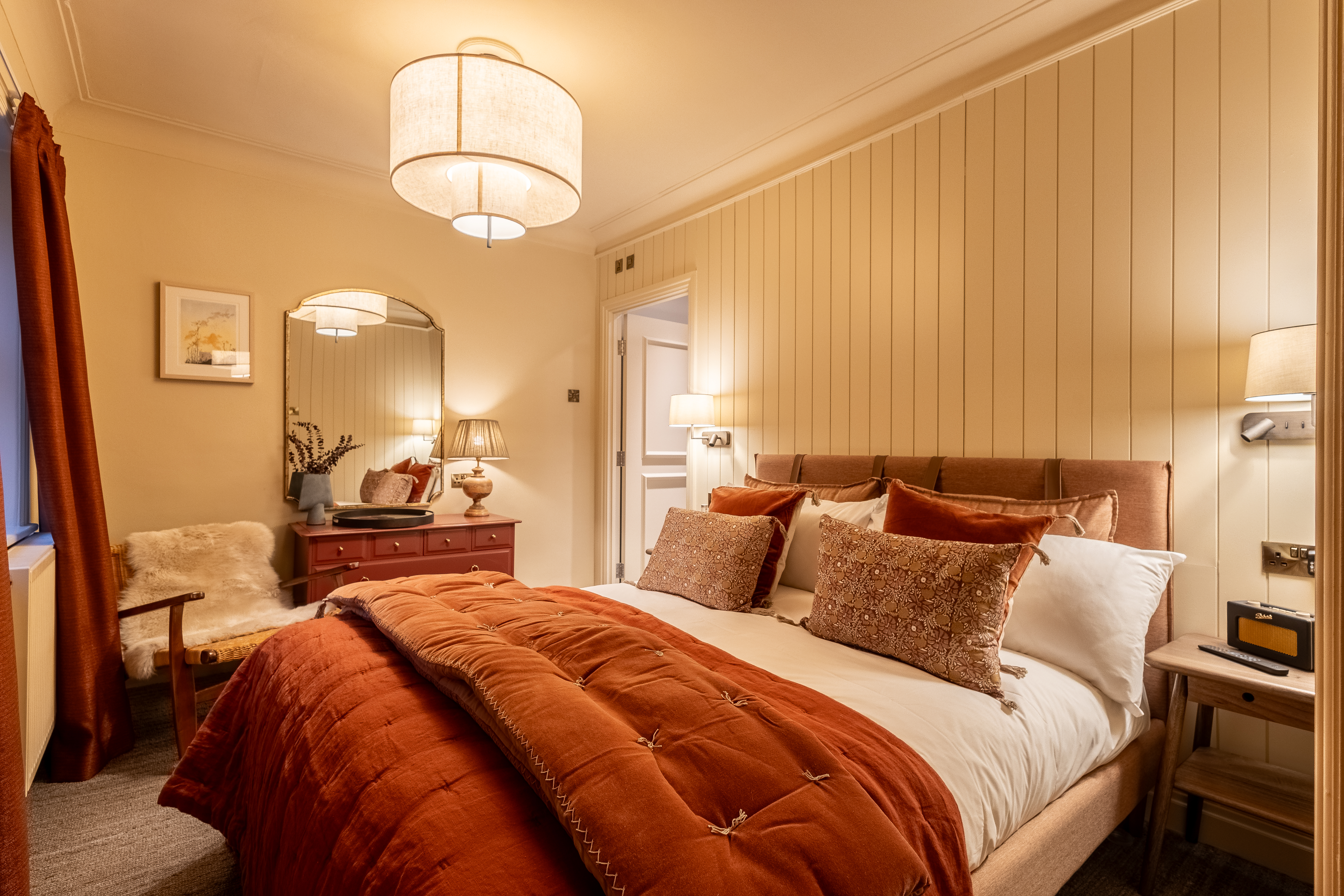 pinewood suite