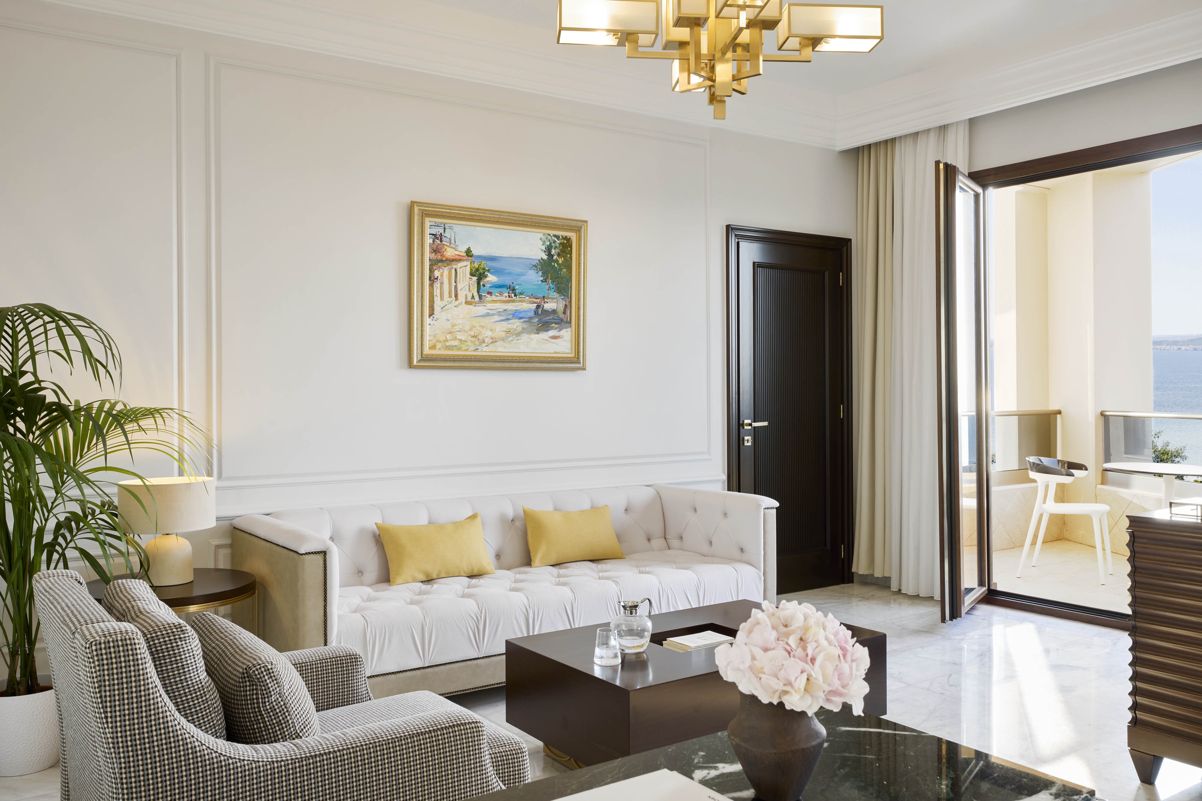 6 presidential suite two bedroom sea view sofa