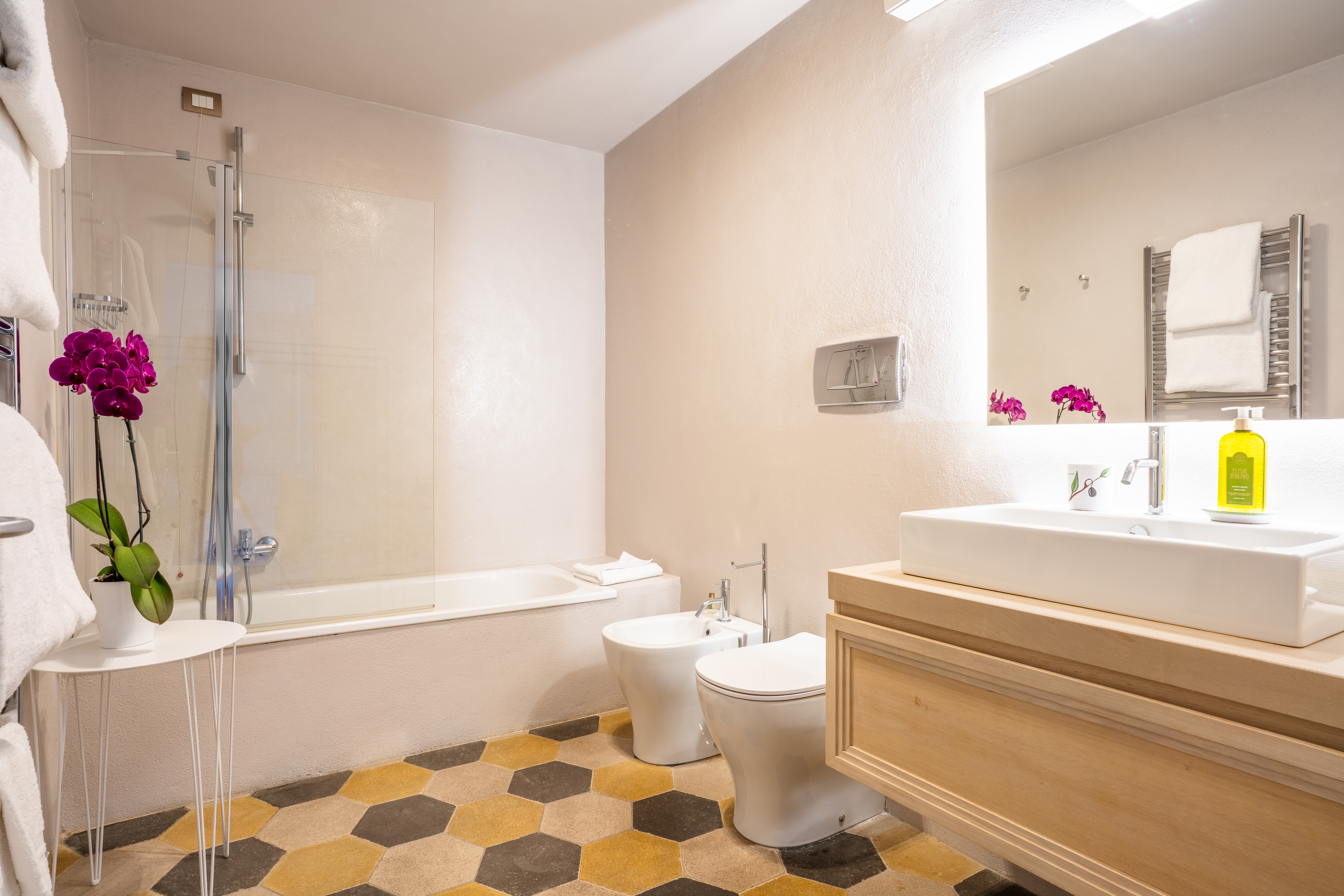 cam 5 6 bagno 2