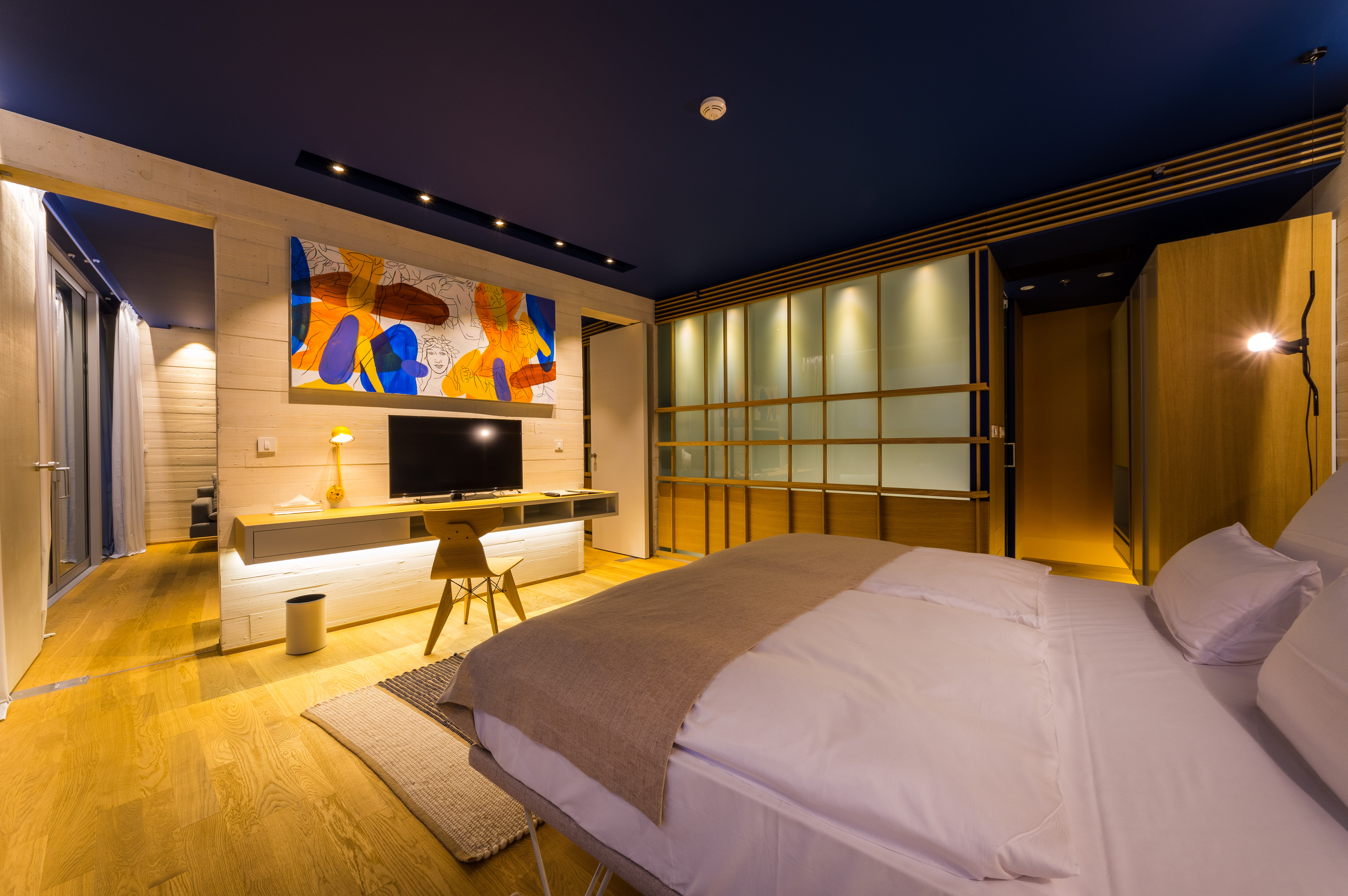 deluxe suite