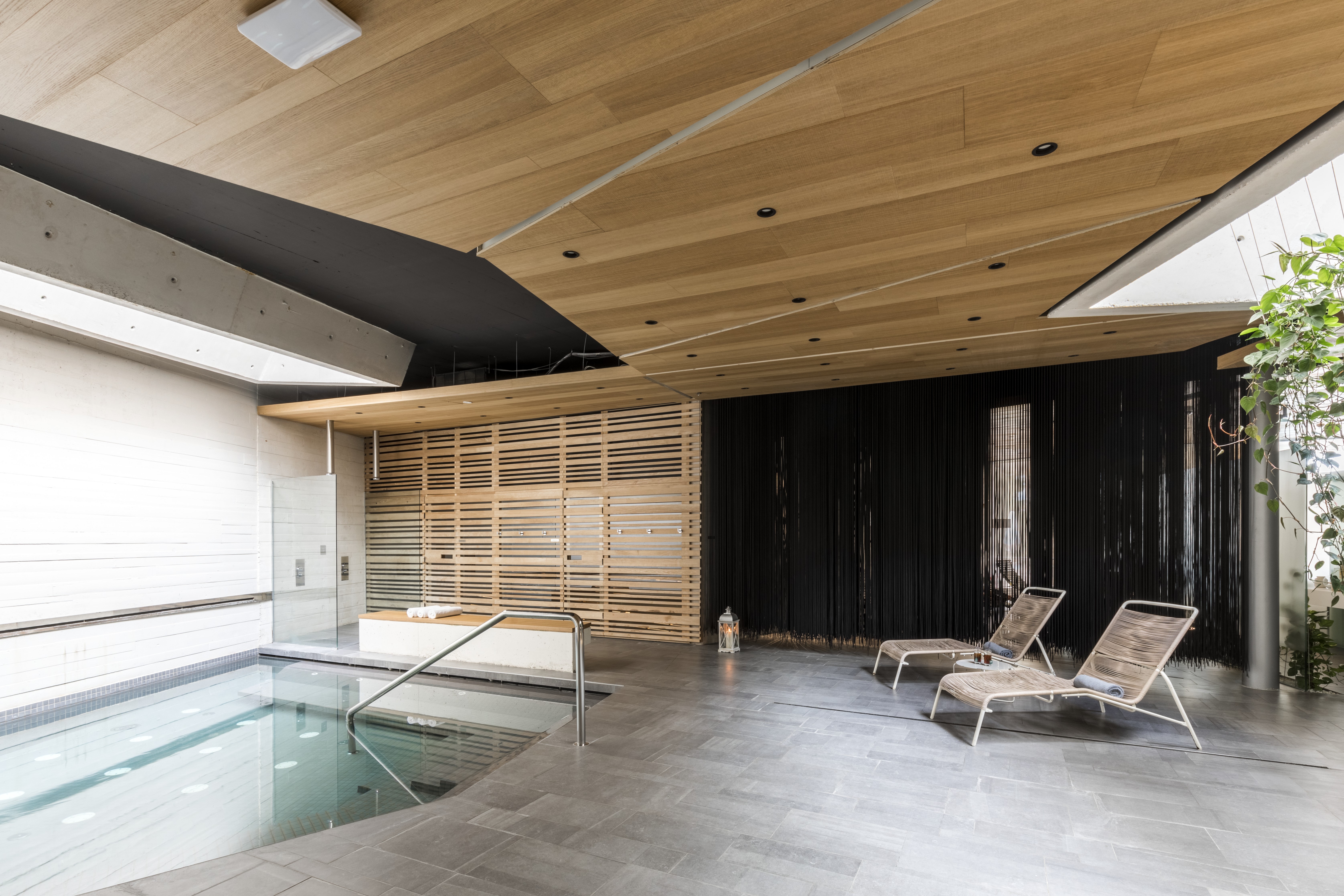 yacht club spa result