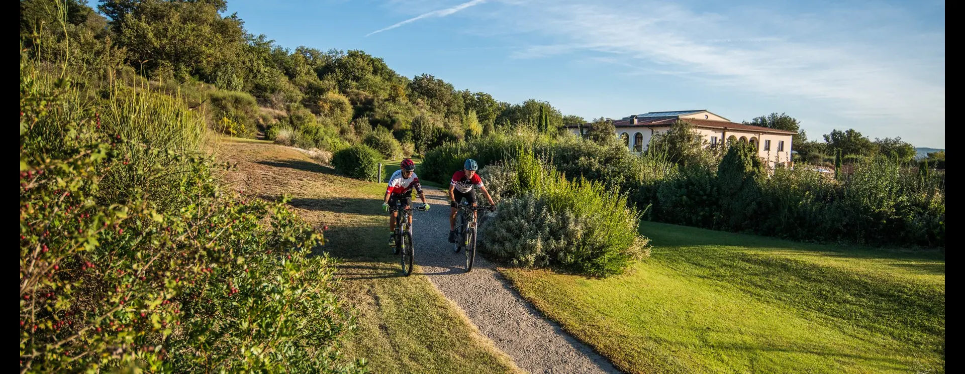 cover de natuur ontdekken per fiets dat is la bella vita