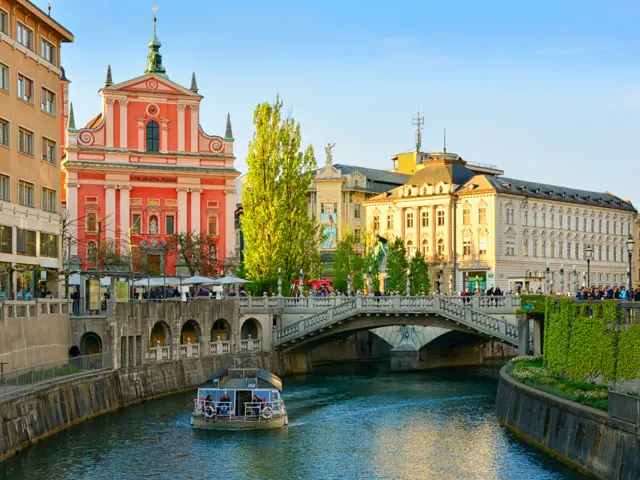 section najaar 2020 aan de sloveense kust of citytrippen in ljubljana 1